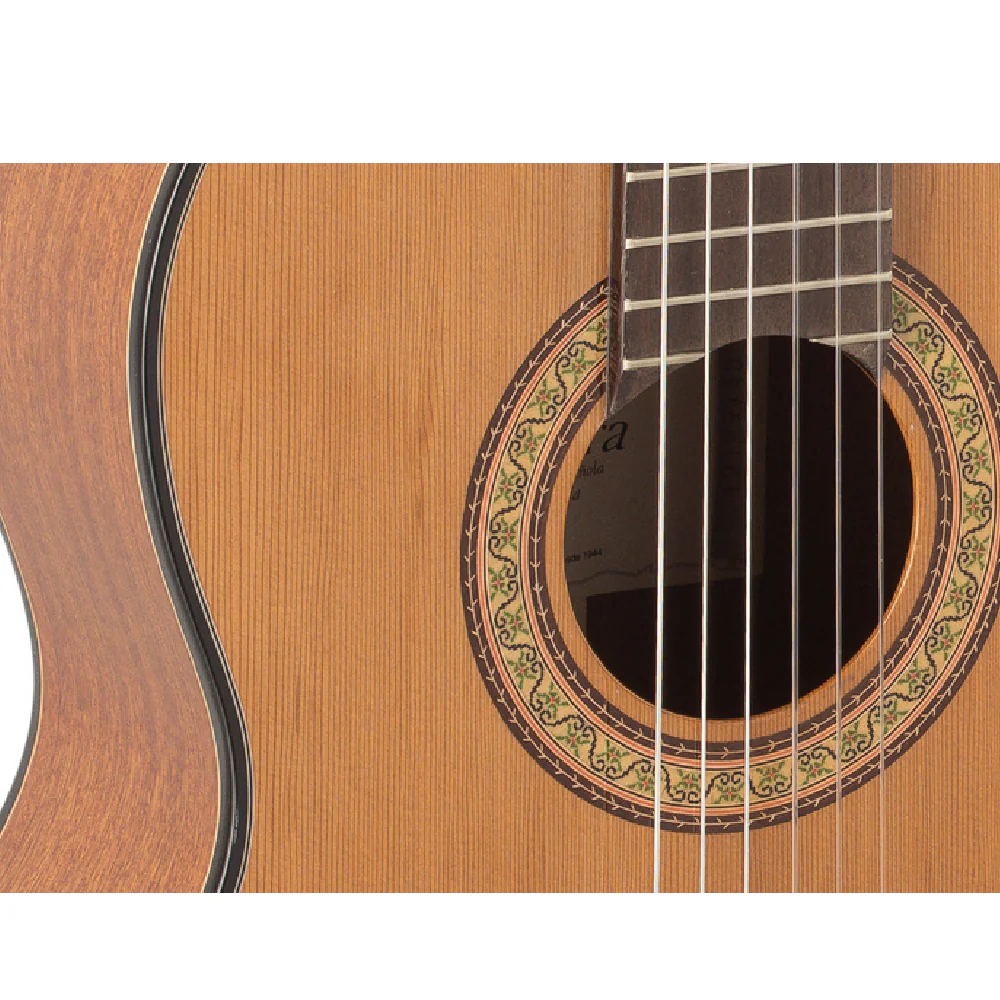 Guitarra Clásica Admira A2 Luthier 2
